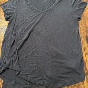 Aeropostale Black Short Sleeve V-Neck Tee